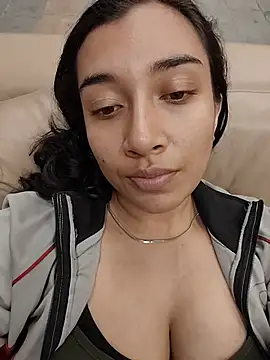 Robin H00t 2 online show from 07/21/26, 12:24