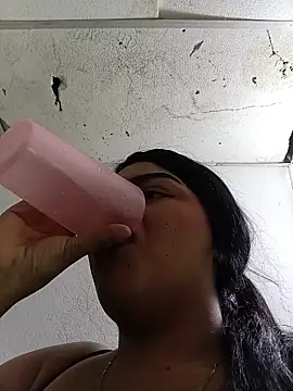 Snapshot of angela_sex_x chatting on 02/06/26, 11:08 angela sex x online show from 02/06/26, 11:08