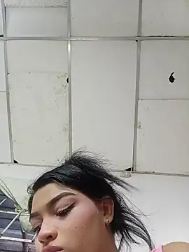 Snapshot of angela_sex_x chatting on 03/03/26, 01:12 angela sex x online show from 03/03/26, 01:12