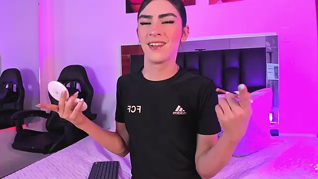 Isabella Moon9 online show from 03/31/26, 12:05