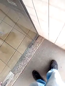 Snapshot of negrim10 chatting on 02/11/26, 02:33 negrim10 online show from 02/11/26, 02:33