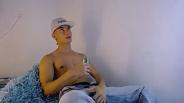 BabyAndy  online show from 02/22/26, 06:06