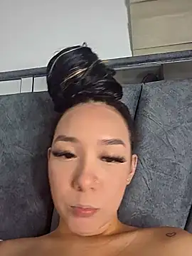 alaia princess online show from 03/27/26, 11:37