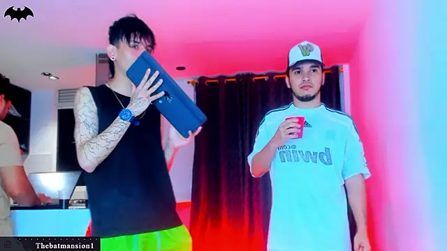 Snapshot of TheBatMansion chatting on 02/22/26, 12:56 TheBatMansion online show from 02/22/26, 12:56