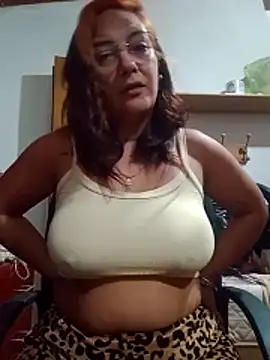 kuramaqueen online show from 04/16/26, 08:04