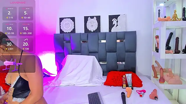 Snapshot of AgathaBladde chatting on 03/03/26, 12:06 AgathaBladde online show from 03/03/26, 12:06