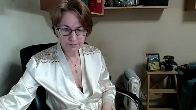 katemodel online show from 03/24/26, 08:08