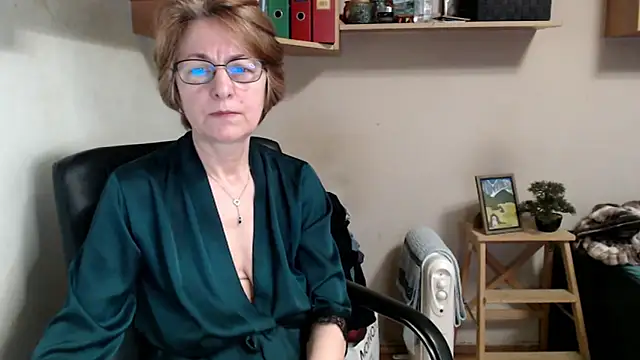 katemodel online show from 03/27/26, 06:41