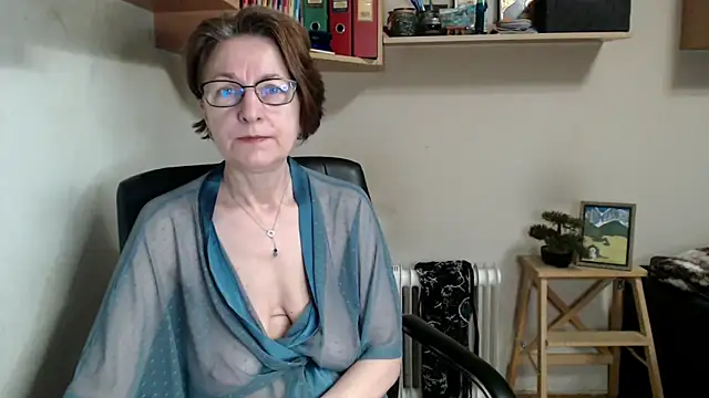 katemodel online show from 05/23/26, 06:51