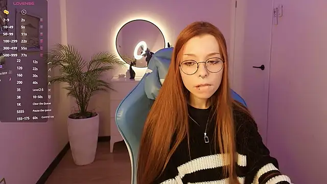 Snapshot of PinkAn8el chatting on 02/02/26, 02:43 PinkAn8el online show from 02/02/26, 02:43