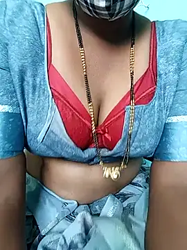 Snapshot of Kavya_KannadaTamil chatting on 02/14/26, 05:48 Kavya KannadaTamil online show from 02/14/26, 05:48