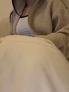 Sara0202 online show from 03/18/26, 10:13