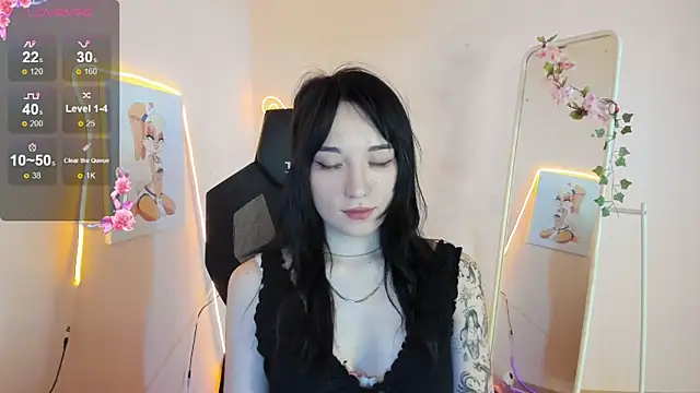 Snapshot of AliceeinWonderlanddd chatting on 05/16/26, 02:19 AliceeinWonderlanddd online show from 05/16/26, 02:19