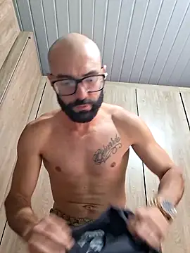 Robsonitj90 online show from 02/03/26, 07:52