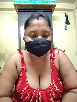 Curvy Trisha online show from 05/28/26, 03:42