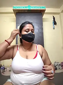 Curvy Trisha online show from 05/30/26, 02:58