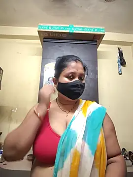 Curvy Trisha online show from 06/04/26, 03:29