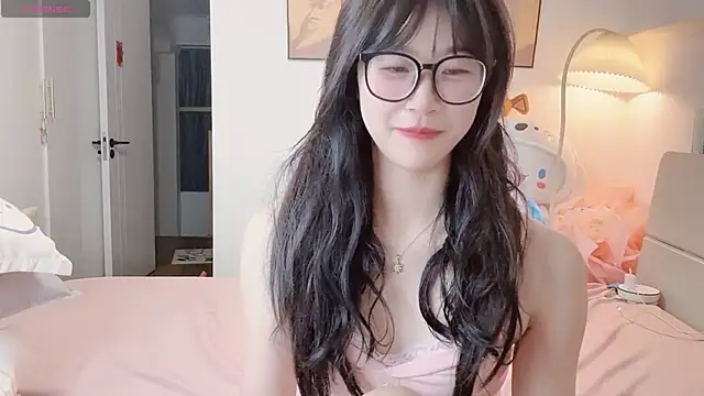 Luminous4173 online show from 05/09/26, 12:32