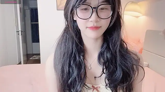 Luminous4173 online show from 05/12/26, 12:57