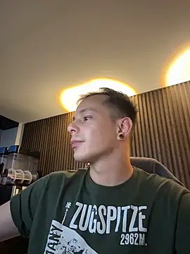 AxelMuller online show from 02/10/26, 08:51