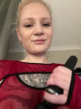 Snapshot of BlondeDoll_ chatting on 02/08/26, 05:11 BlondeDoll online show from 02/08/26, 05:11