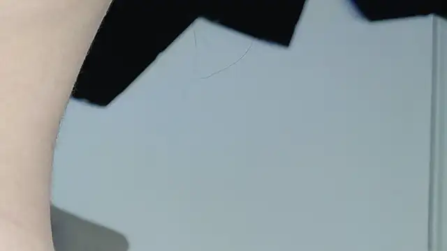 Snapshot of ChloeeDavis chatting on 02/17/26, 07:31 ChloeeDavis online show from 02/17/26, 07:31