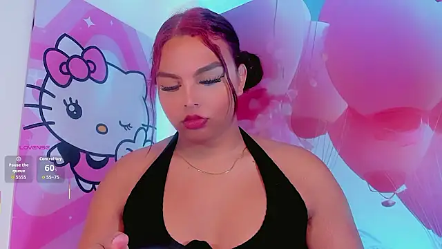 Snapshot of Maia_Hotts chatting on 02/08/26, 11:46 Maia Hotts online show from 02/08/26, 11:46