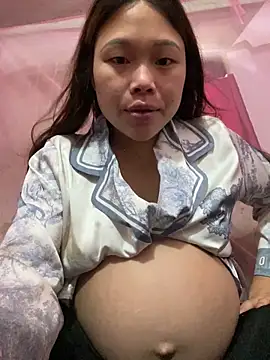 Emxinhka1 online show from 04/05/26, 03:04