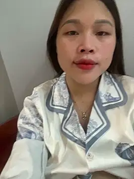 Emxinhka1 online show from 04/13/26, 10:54