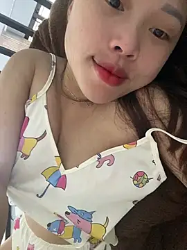 Emxinhka1 online show from 07/11/26, 02:36