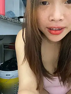 Emxinhka1 online show from 07/17/26, 03:46