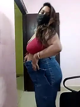 Aliya Hott online show from 04/07/26, 05:30