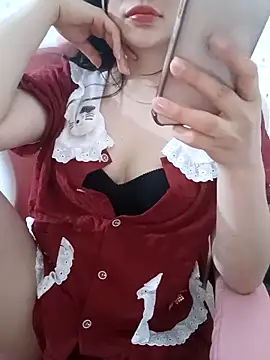 Snapshot of Moe-moex chatting on 03/24/26, 02:49 Moe-moex online show from 03/24/26, 02:49