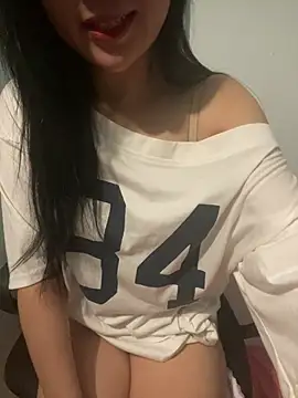 hotgirl-sexy online show from 04/19/26, 03:00