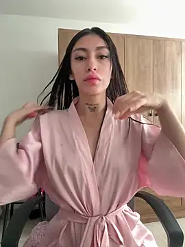 Snapshot of Bonny_Eva chatting on 06/26/26, 01:15 Bonny Eva online show from 06/26/26, 01:15
