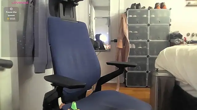 Snapshot of jomanf_slut chatting on 02/12/26, 05:08 jomanf slut online show from 02/12/26, 05:08