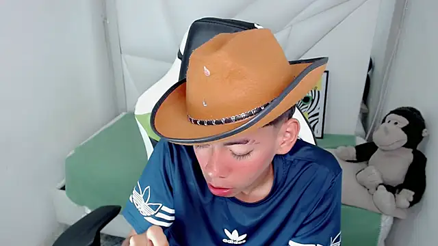 Liarr  online show from 02/04/26, 08:47