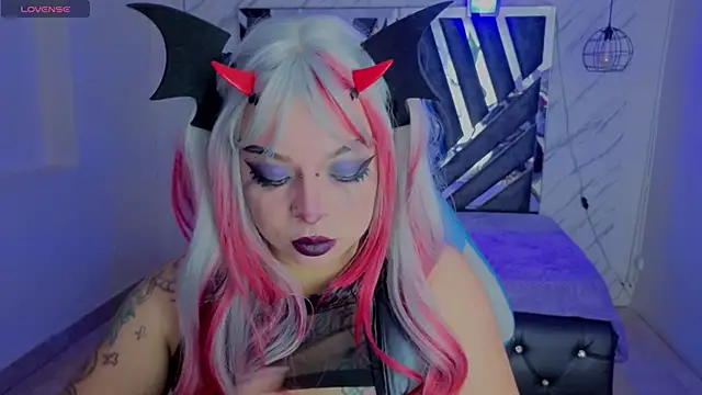  Vermell  online show from 03/29/26, 08:31