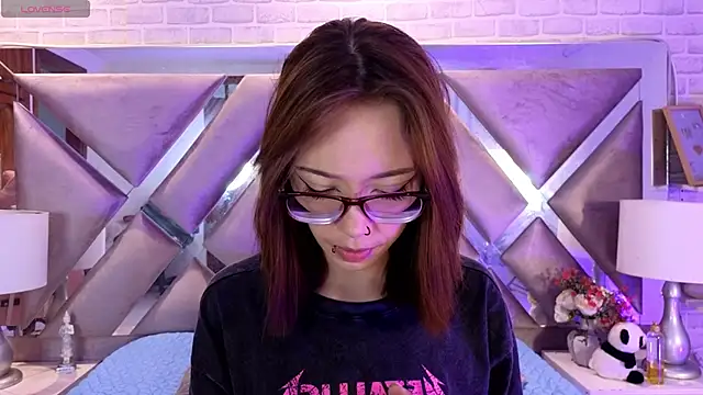 HarperrWest online show from 02/02/26, 08:51