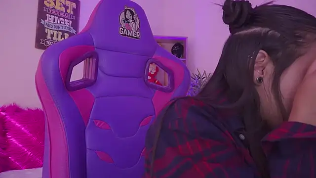 Snapshot of mavi_boo chatting on 02/04/26, 08:03 mavi boo online show from 02/04/26, 08:03