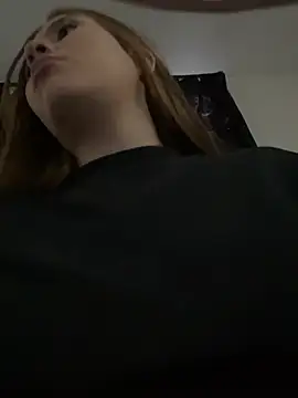Hanna Becker  online show from 05/11/26, 11:05