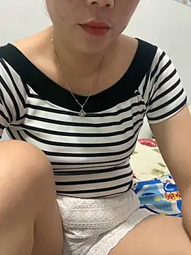 Baby-lovely69 online show from 04/11/26, 04:50