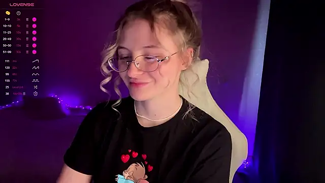 VibeVi online show from 02/17/26, 01:18