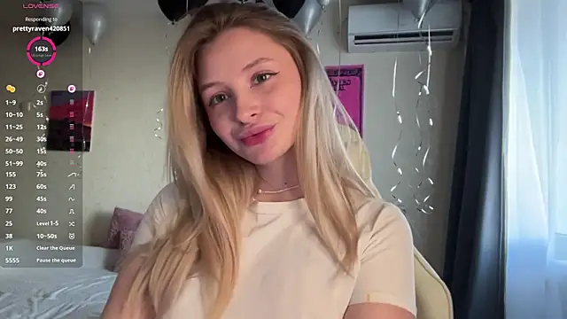 VibeVi online show from 04/13/26, 01:27