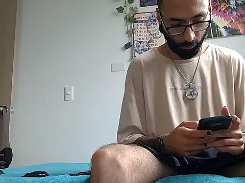 venus midnight online show from 02/15/26, 01:52