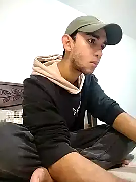 UmamiPorcus online show from 02/23/26, 01:41