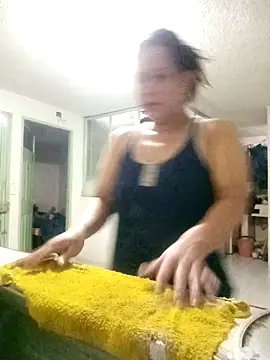 Snapshot of Camil4_milf_1 chatting on 02/24/26, 05:00 Camil4 milf 1 online show from 02/24/26, 05:00