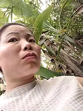 Ella-aa online show from 02/27/26, 08:14