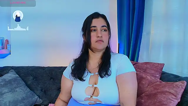 Snapshot of dani_vemom chatting on 02/25/26, 07:45 dani vemom online show from 02/25/26, 07:45