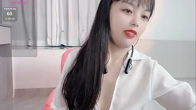 Snapshot of xianxian-baby chatting on 04/22/26, 06:42 xianxian-baby online show from 04/22/26, 06:42